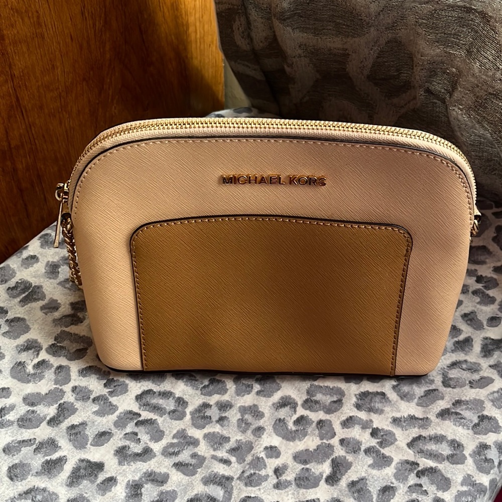COPY - Michael kors crossbody purse